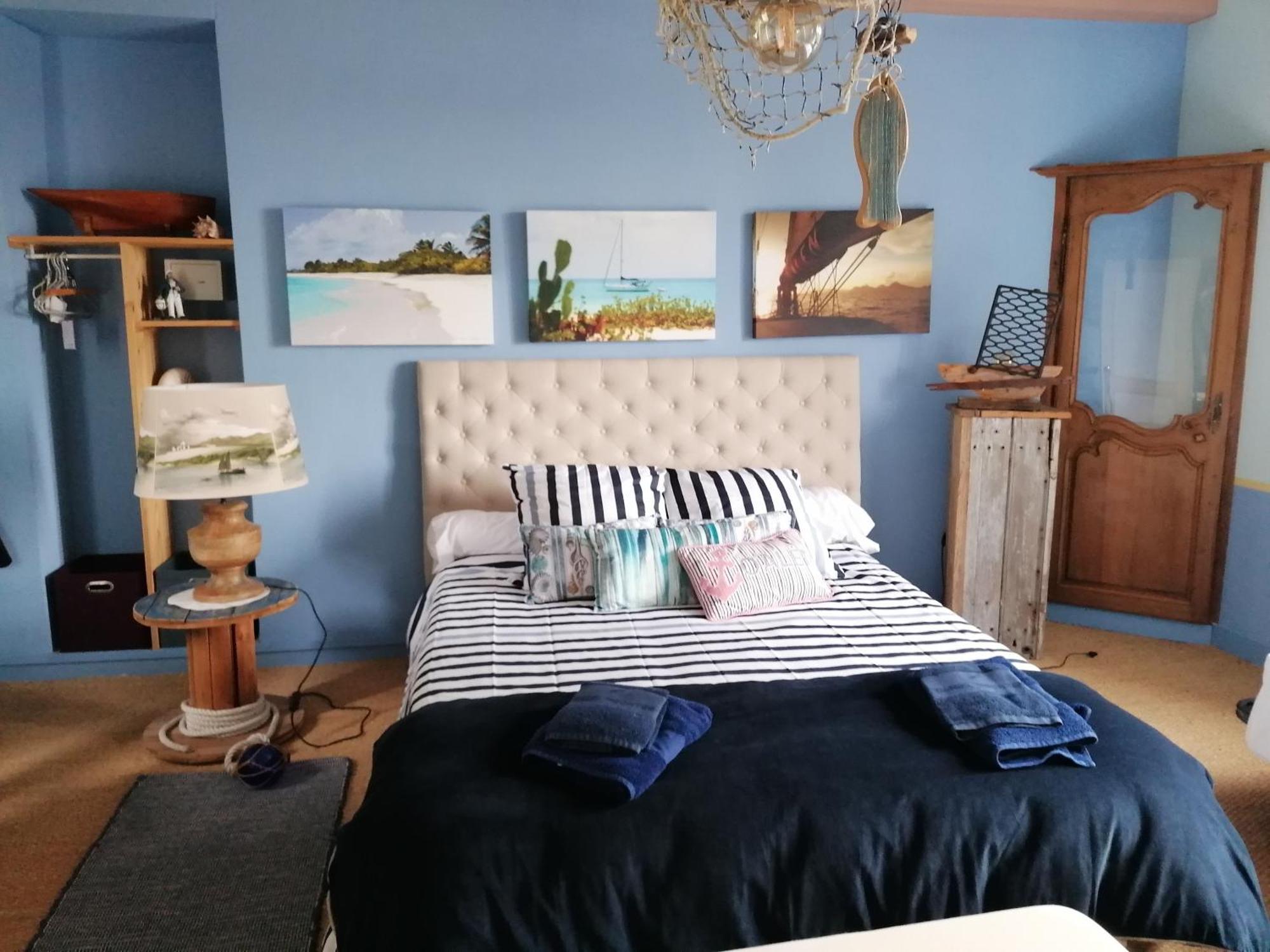 La Tocade Del Arte - Dinan Bed and Breakfast Lanvallay Værelse billede