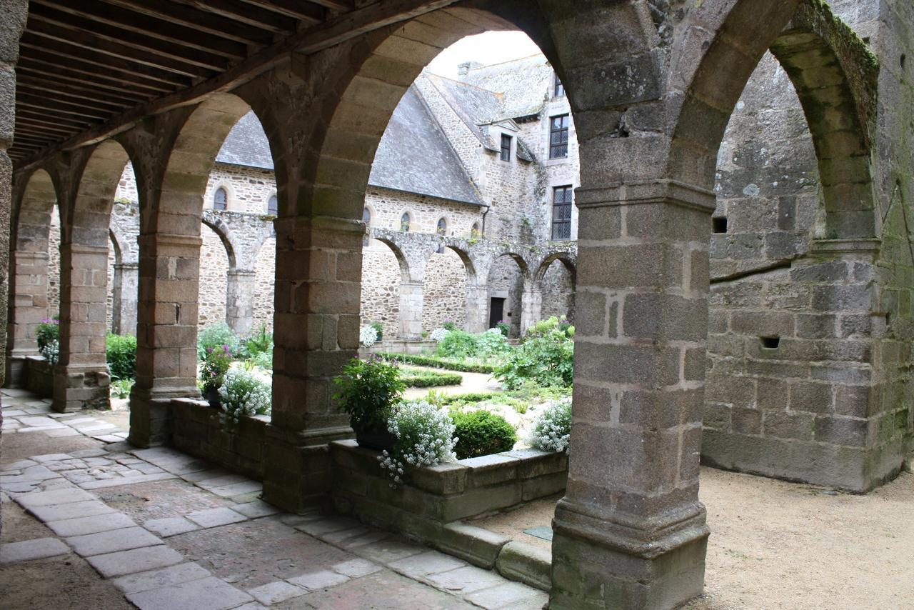 La Tocade Del Arte - Dinan Bed and Breakfast Lanvallay Eksteriør billede